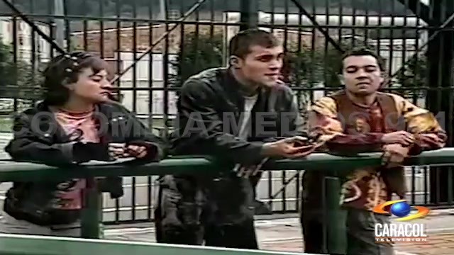 Tu Voz Esteréo (2006) - La Pandilla (Fragmentos) - Caracol TV (2006)