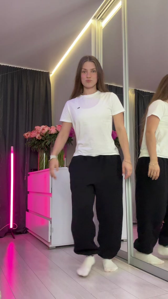 Miss Selinka Twerk Dance