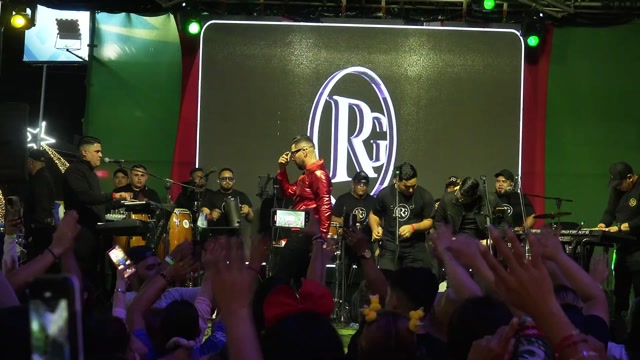 Roberto González - Mix Carmen Rosa, Perijanera y A Margarita