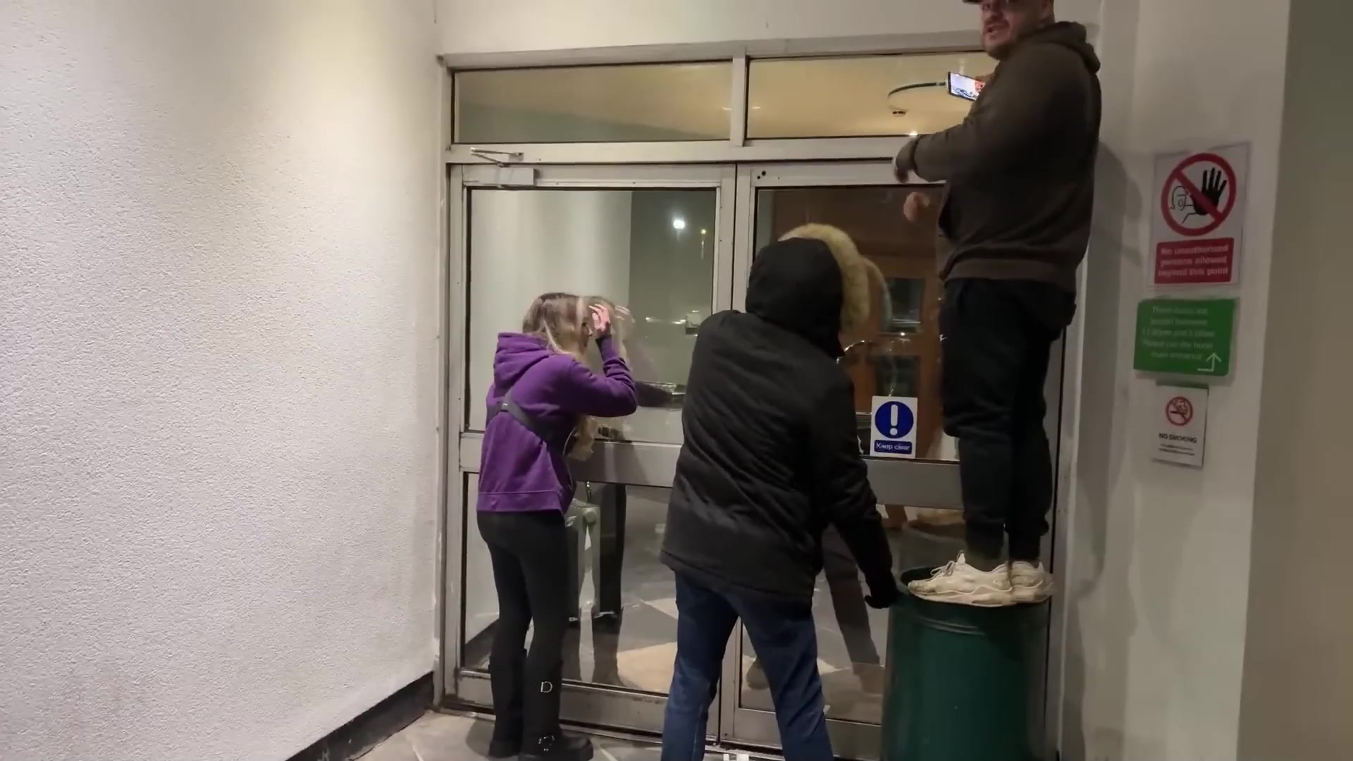 Stripey Audits - Live Secret Squirrel Migrant Missions 26-12-2025