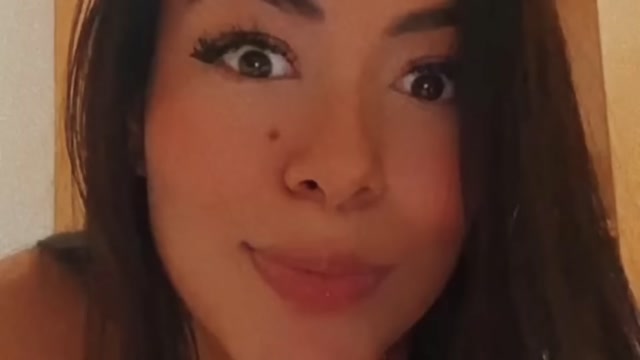 Clapping without hands - Apludiendo sin manos 🔞🍑🥵💦