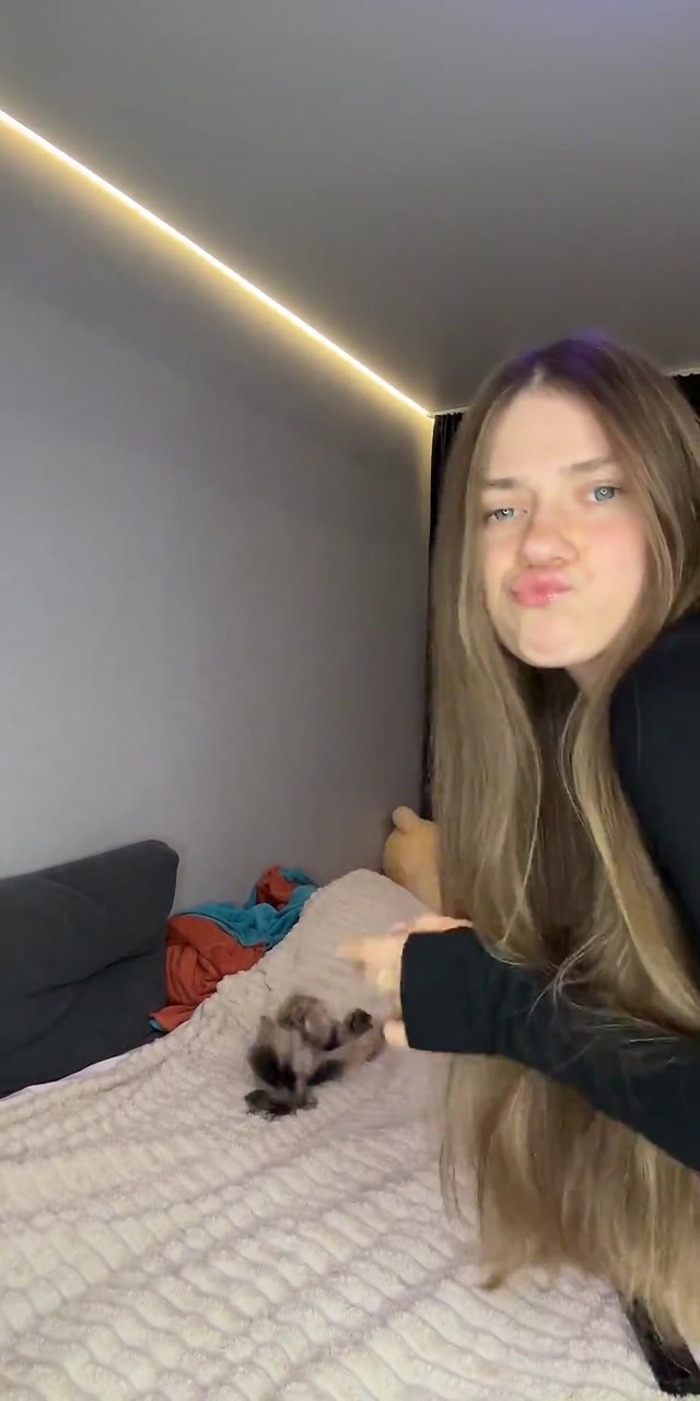 Miss Selinka - 2026-02-27