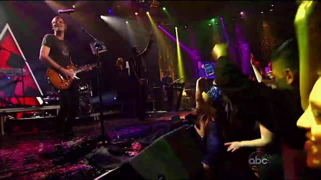 Taio Cruz - Hangover (Live)