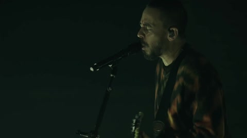 The Emptiness Machine (Live) - Linkin Park - Linkin Park