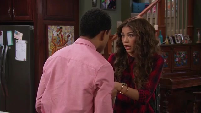 Agente_KC_S01E007_Princesita_de_papÃ¡_720p_Lat.mkv