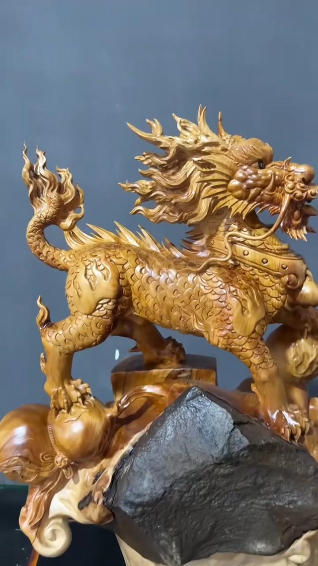 Wooden carving of a "Qilin"