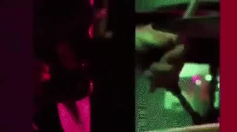 Bigieisishzaetia Schlahchtkfjfofbfronx ChanellStip 