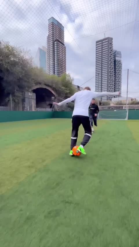 Crazy Football Goals & Skills That Shocked the World ⚽🔥