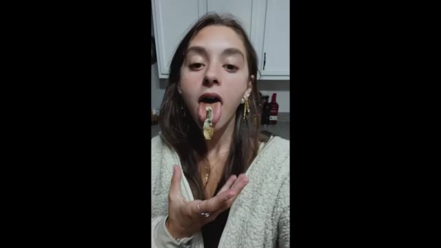 AUTÓBALESET-A  MACKENZIE  SHIRILLA- ÜGY