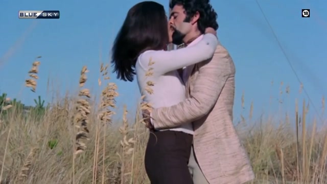 ΚΟΡΙΤΣΙΑ ΜΕ ΒΡΩΜΙΚΑ ΧΕΡΙΑ (Ο ΜΕΤΟΙΚΟΣ) (1977) {HD}