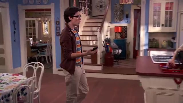 Liv_y_Maddie_1x04_Lat.mkv