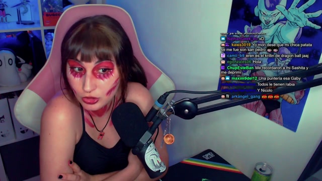 twitch_yquen_2026-04-03 17-41-06_720p_Just Chatting_TITAN SE CUELA EN STREAM CRISTIANO Residente Diabólico + !Patreon SNK ⚔️