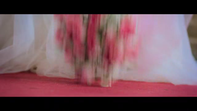 Kis.Kisko.Pyaar.Karoon.2.2025.720p.JHS.WEB-DL.DDP5.1.H.265