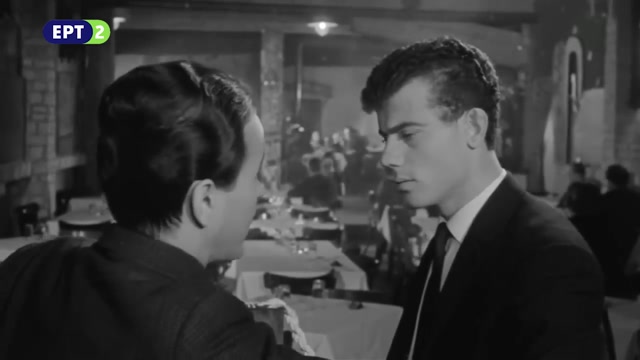 ΚΑΠΟΙΑ ΜΑΝΑ ΑΝΑΣΤΕΝΑΖΕΙ (1966) {HD}