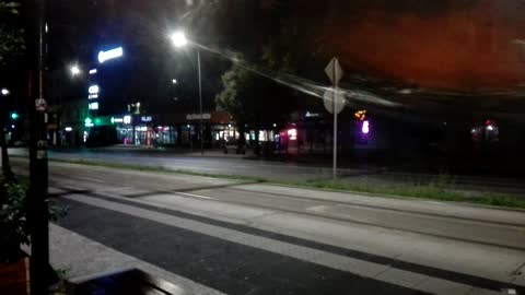 inny niż inni - aurora tram