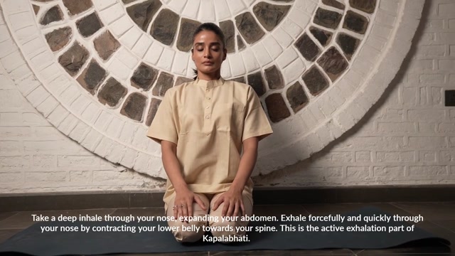Kapalbhati – Skull Shining Breath for Detox, Digestion & Metabolism Boost
