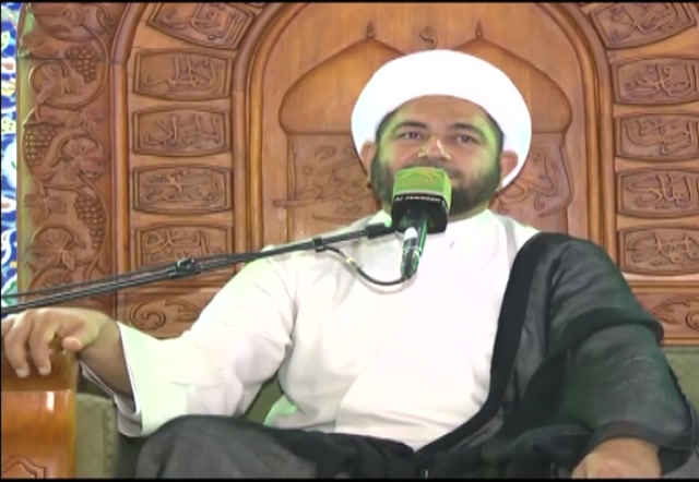 aaa102 .... المعمم  عبد الله الكعبي .... موسى الكاظم يحول صورة على الجدار الى أسد حقيقي يلتهم أحد السحرة