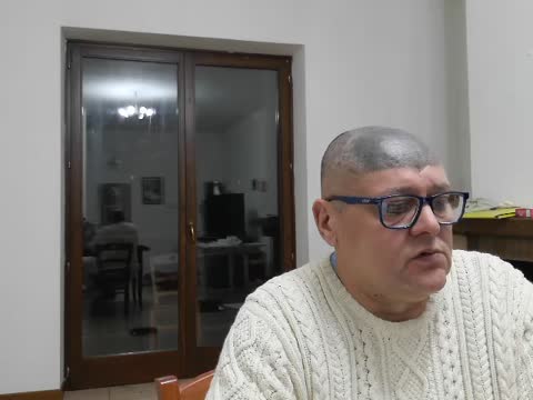 SMALTIMENTO ESCREMENTI SESSUALI SUPER ALCOLICI VINO FRAGOLINO E GLU GLU DA DIRE DEL SEX SPERO NON CE NE SIA PIU' X OGGI