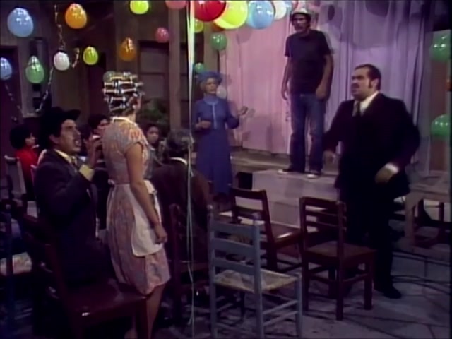 Chaves #140 - Um festival de vizinhos - parte 2 (1976) [PERDIDO MUNDIAL] 