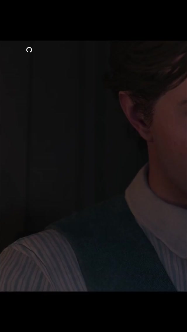 Enzo, rischio e sogni_ l'amore che sfida l'ordinario!