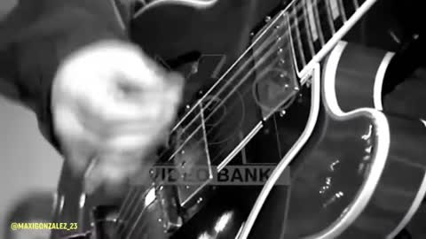 OASIS   STOP CRYING YOUR HEART OUT live 2002,