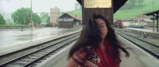 Dilwale Dulhania Le Jayenge (1995)  {Romantic, Movie} Shah Rukh Khan, Kajol.