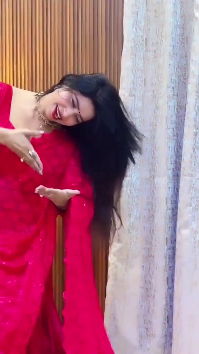 Apna Bana Le Mujhe Balma