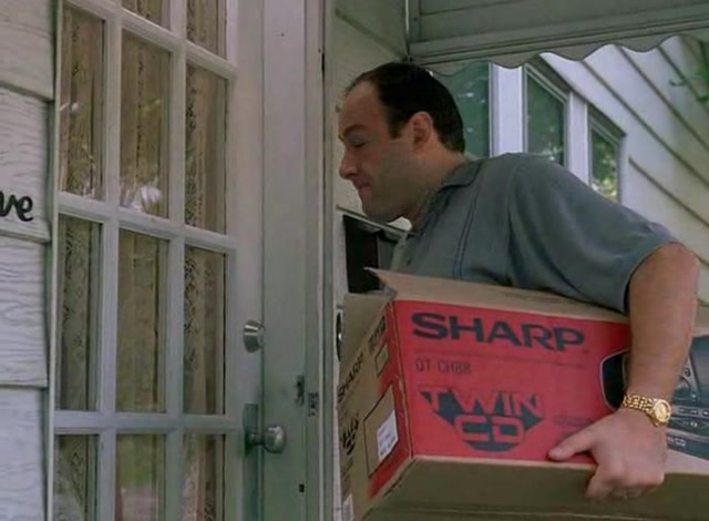les soprano S01E01