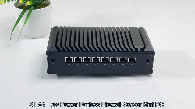 Q30900GE Fanless Mini PC with 8×2.5G LAN Ports