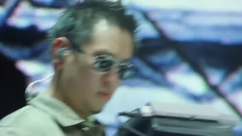 Linkin Park - Crawling (Live In Texas) - Linkin Park (720p, h264)