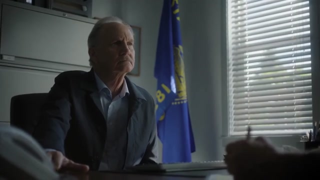 A MOSOLYGÓS GYILKOS 1 ÉVAD 6 RÉSZ