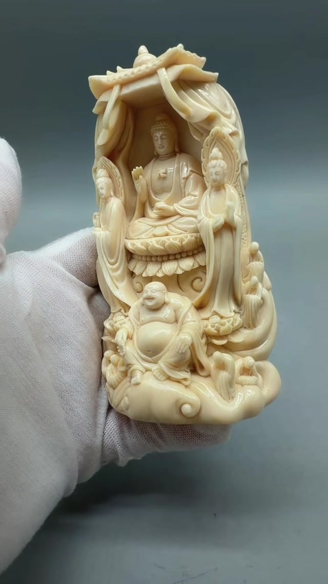 （A）【Vairocana Buddha】Original handmade piece made from 10,000-year-old mammoth ivory. 