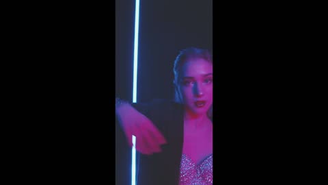 Phill Bites - Un Paso En Falso